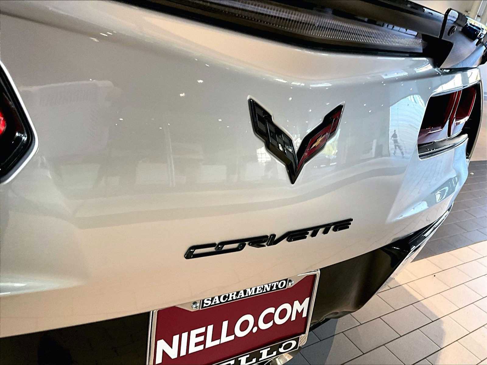 Used 2018 Chevrolet Corvette Grand Sport RWD image 34