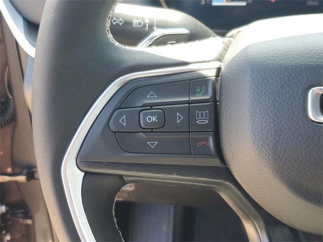 New 2025 Jeep Grand Cherokee L Altitude image 23