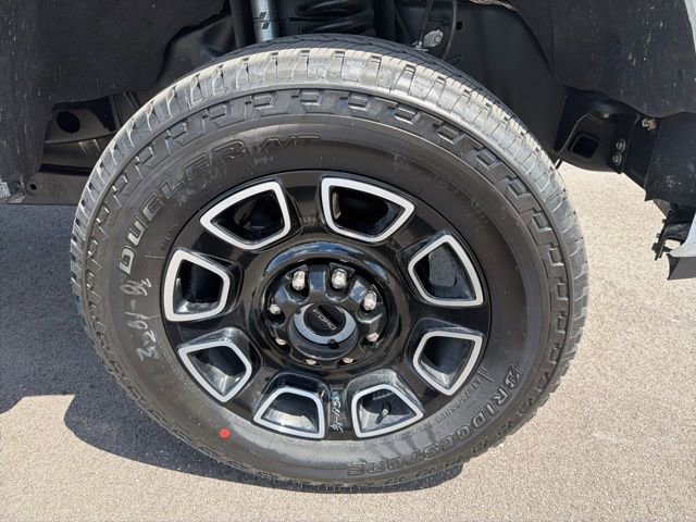 Used 2024 Ford F350 Lariat w/ Lariat Ultimate Package AWD/4WD image 4