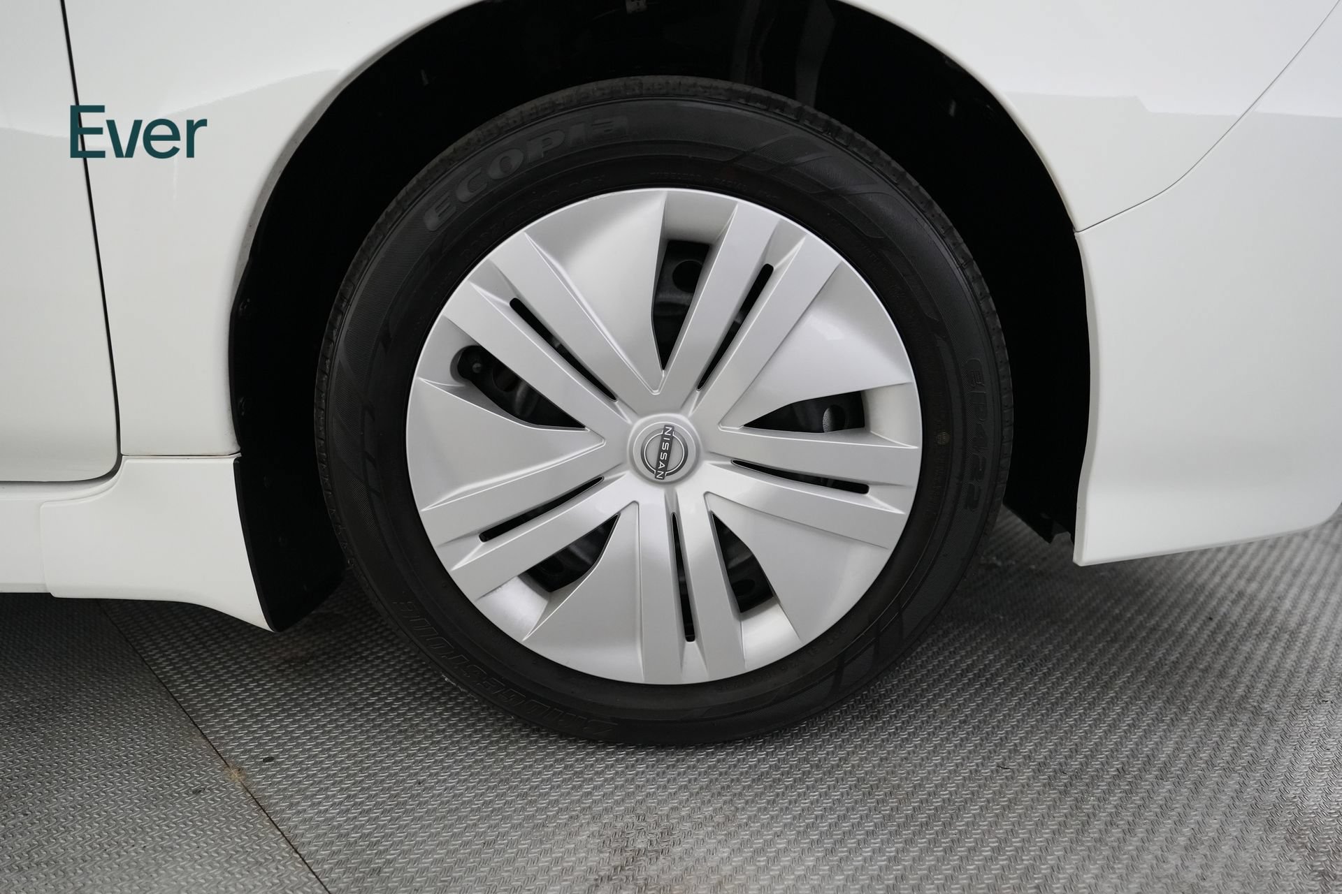 Used 2025 Nissan Leaf S FWD image 20