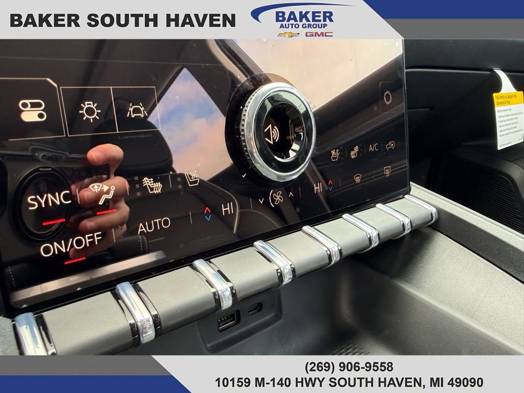 New 2026 GMC Terrain Denali w/ LPO, Floor Liner Package image 27