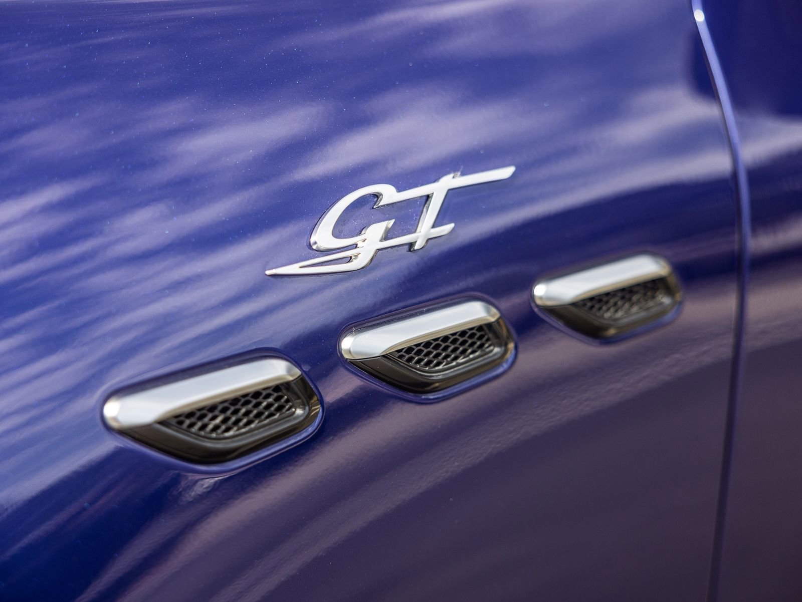 Used 2023 Maserati Grecale GT AWD/4WD image 14