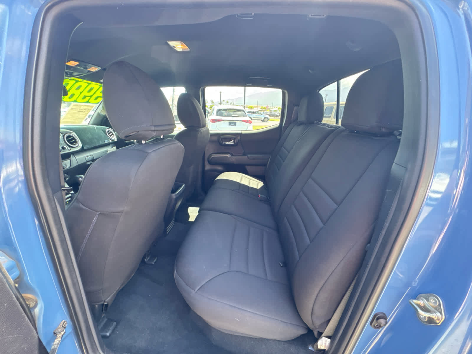 Used 2019 Toyota Tacoma TRD Off-Road AWD/4WD image 16