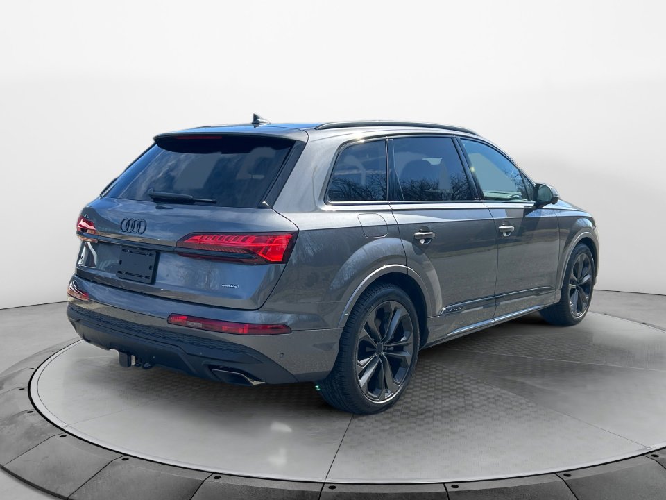 New 2026 Audi Q7 3.0T Premium Plus image 7