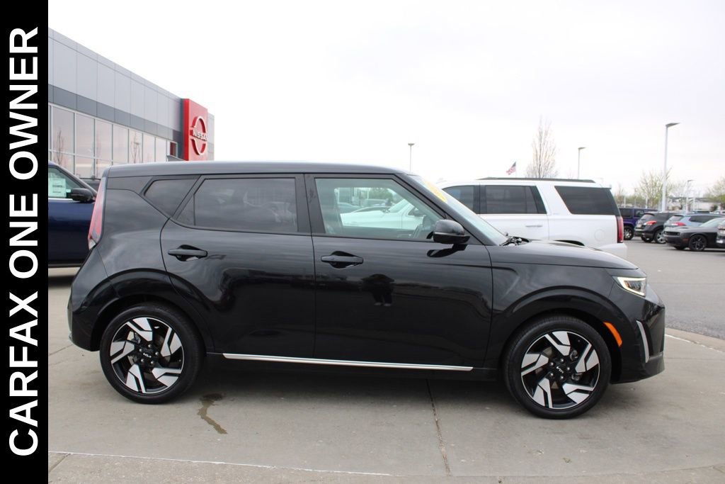 Used 2023 Kia Soul GT-Line w/ GT-Line Technology Package FWD image 6