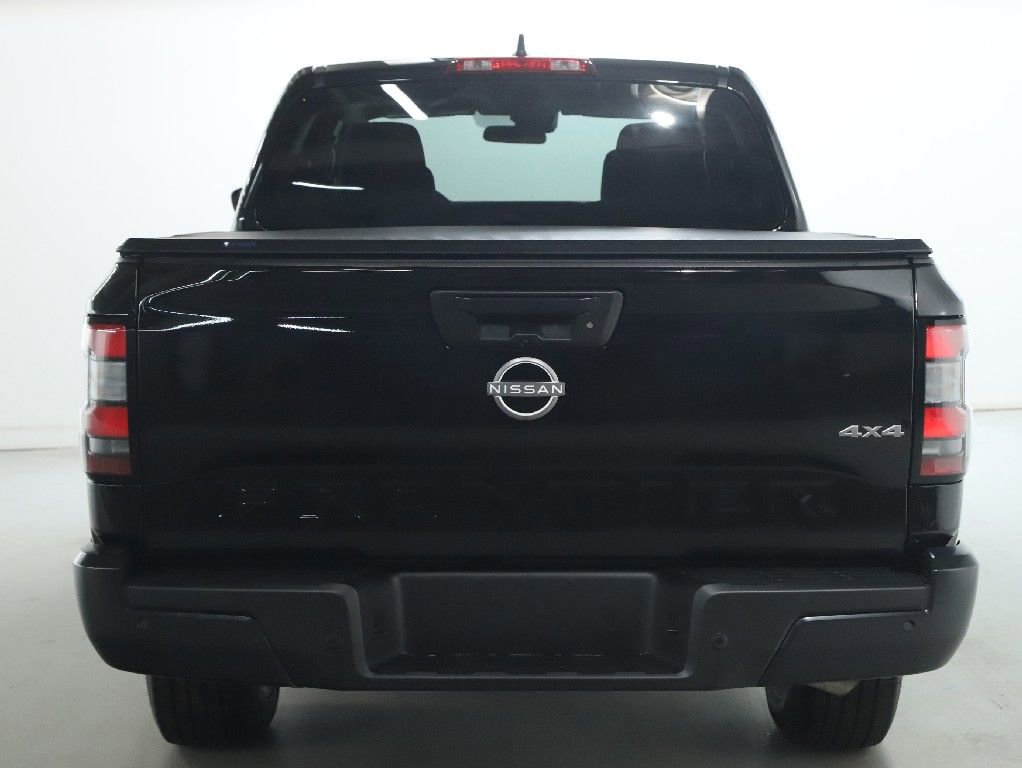 Certified 2025 Nissan Frontier S image 41