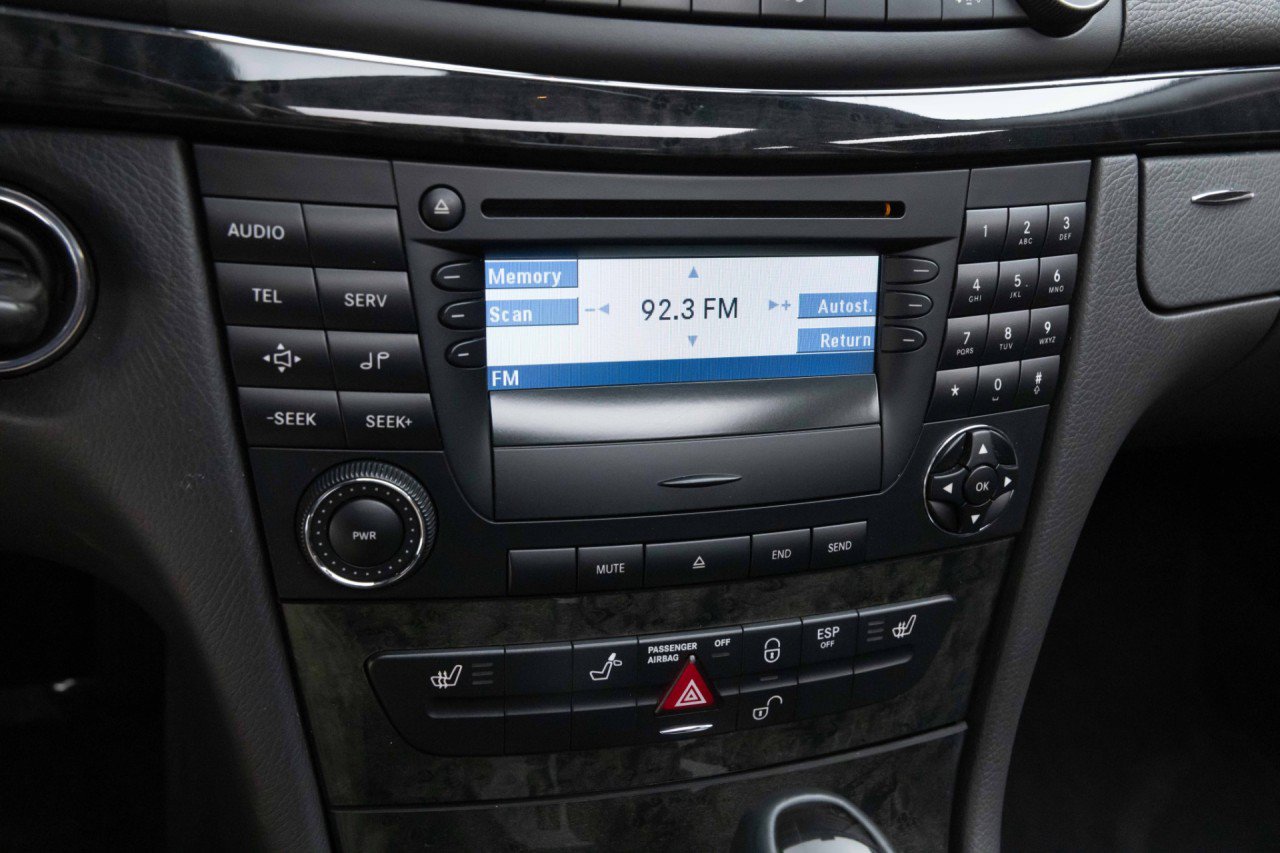 Used 2003 Mercedes-Benz E 55 AMG Sedan image 24