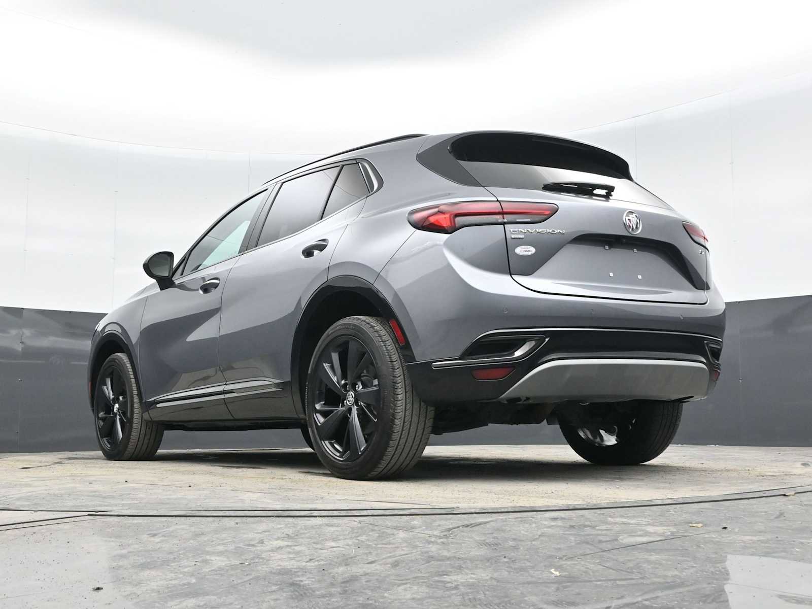 Certified 2022 Buick Envision Preferred AWD/4WD image 46