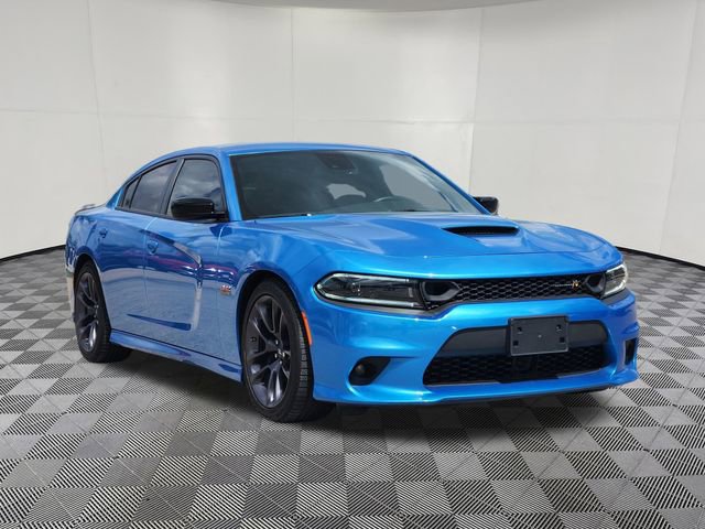 Used 2023 Dodge Charger Scat Pack w/ Technology Group RWD image 2