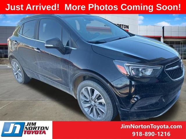 Used 2019 Buick Encore Preferred image 1