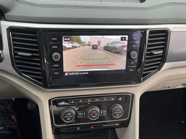 Used 2021 Volkswagen Atlas SEL Premium AWD/4WD image 16