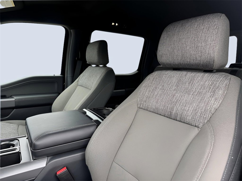 New 2025 Ford F150 XLT w/ Equipment Group 302A MID image 11