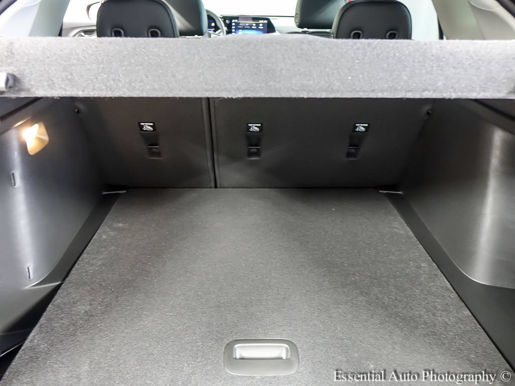 New 2026 Chevrolet Trax LT FWD image 18