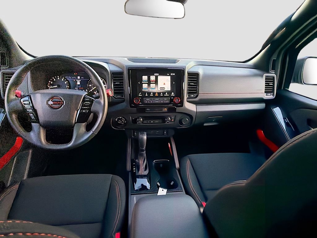Used 2024 Nissan Frontier PRO-4X w/ Technology Package image 15