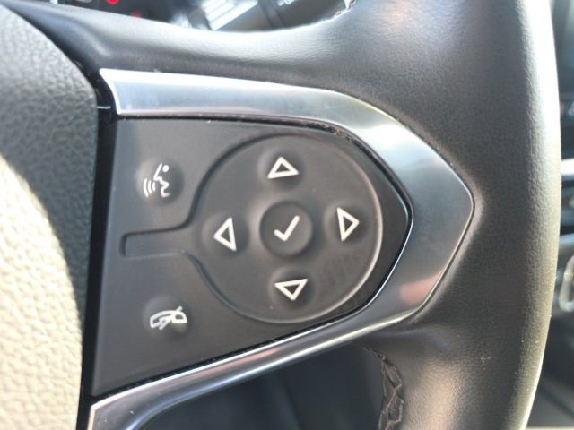 Used 2023 Chevrolet Traverse RS w/ LPO, Floor Liner Package image 21