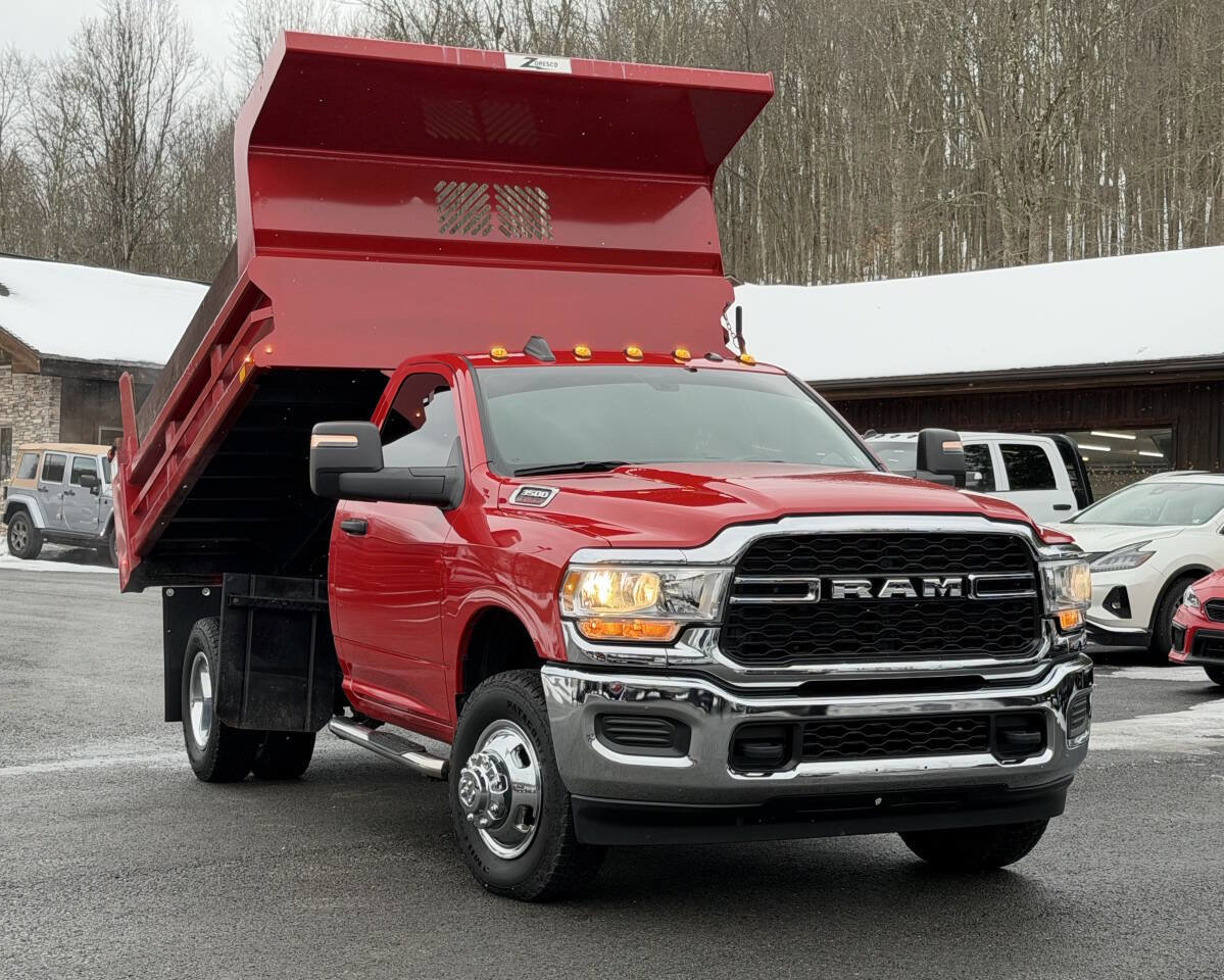 Used 2023 RAM 3500 Tradesman image 1