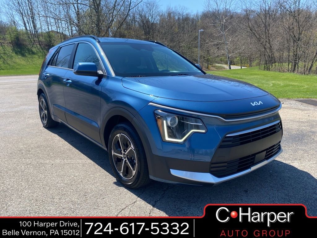 Certified 2024 Kia Niro EX image 1