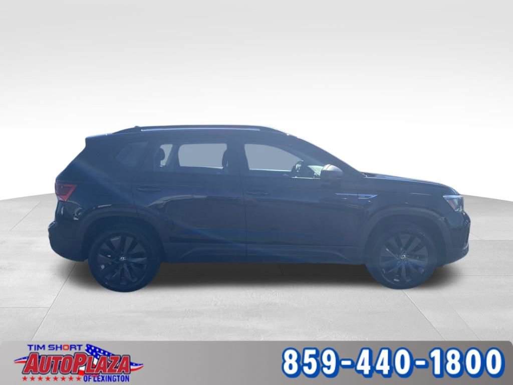 Used 2023 Volkswagen Taos S FWD image 6