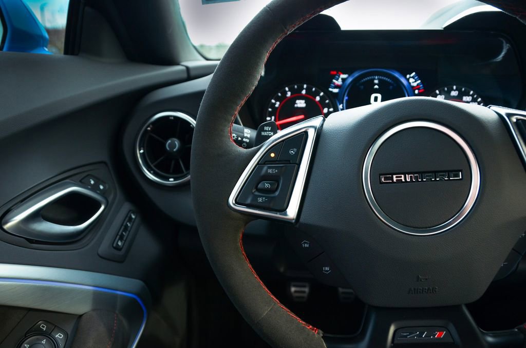 Used 2023 Chevrolet Camaro ZL1 RWD image 23