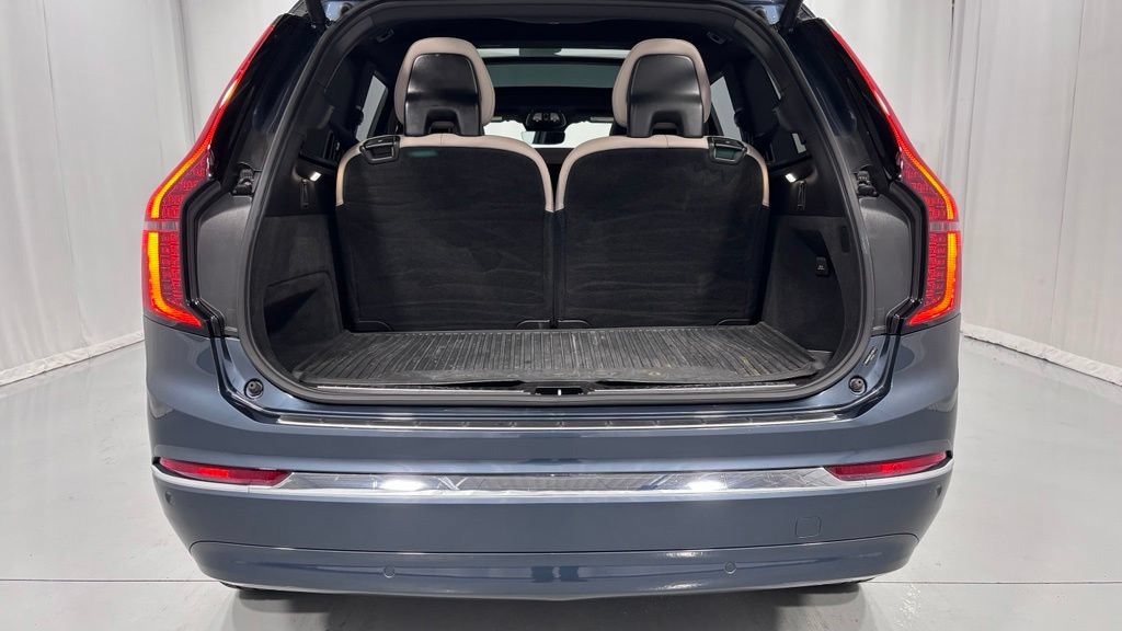 Certified 2026 Volvo XC90 B6 Plus AWD/4WD image 28