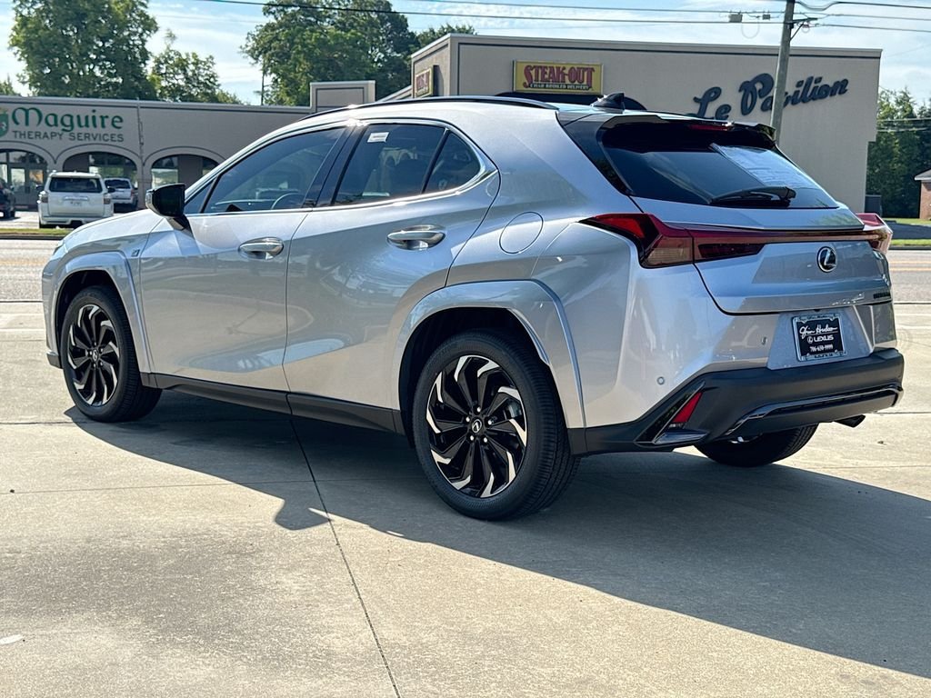New 2026 Lexus UX 300h FWD image 6