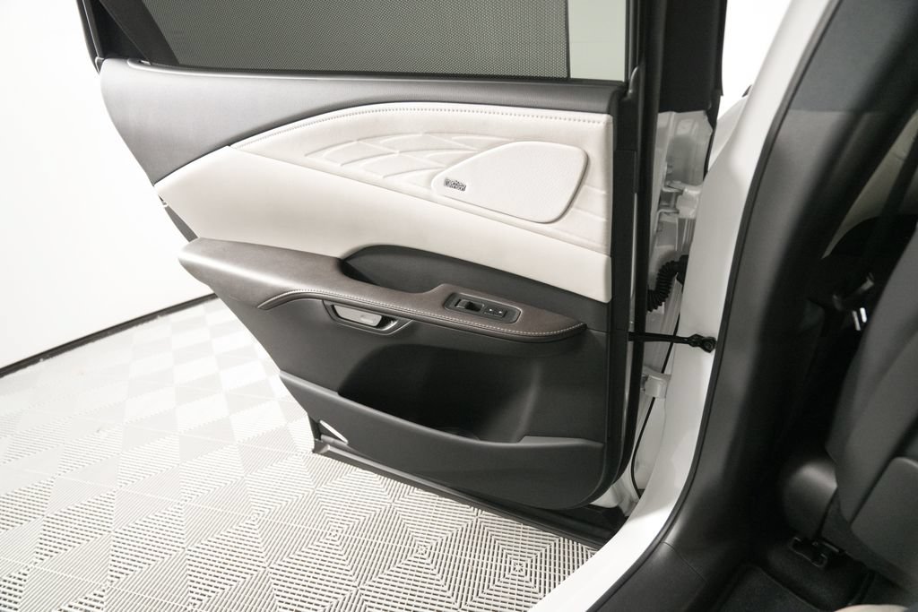 Certified 2026 Lexus RX 450h AWD w/ Convenience Package image 14