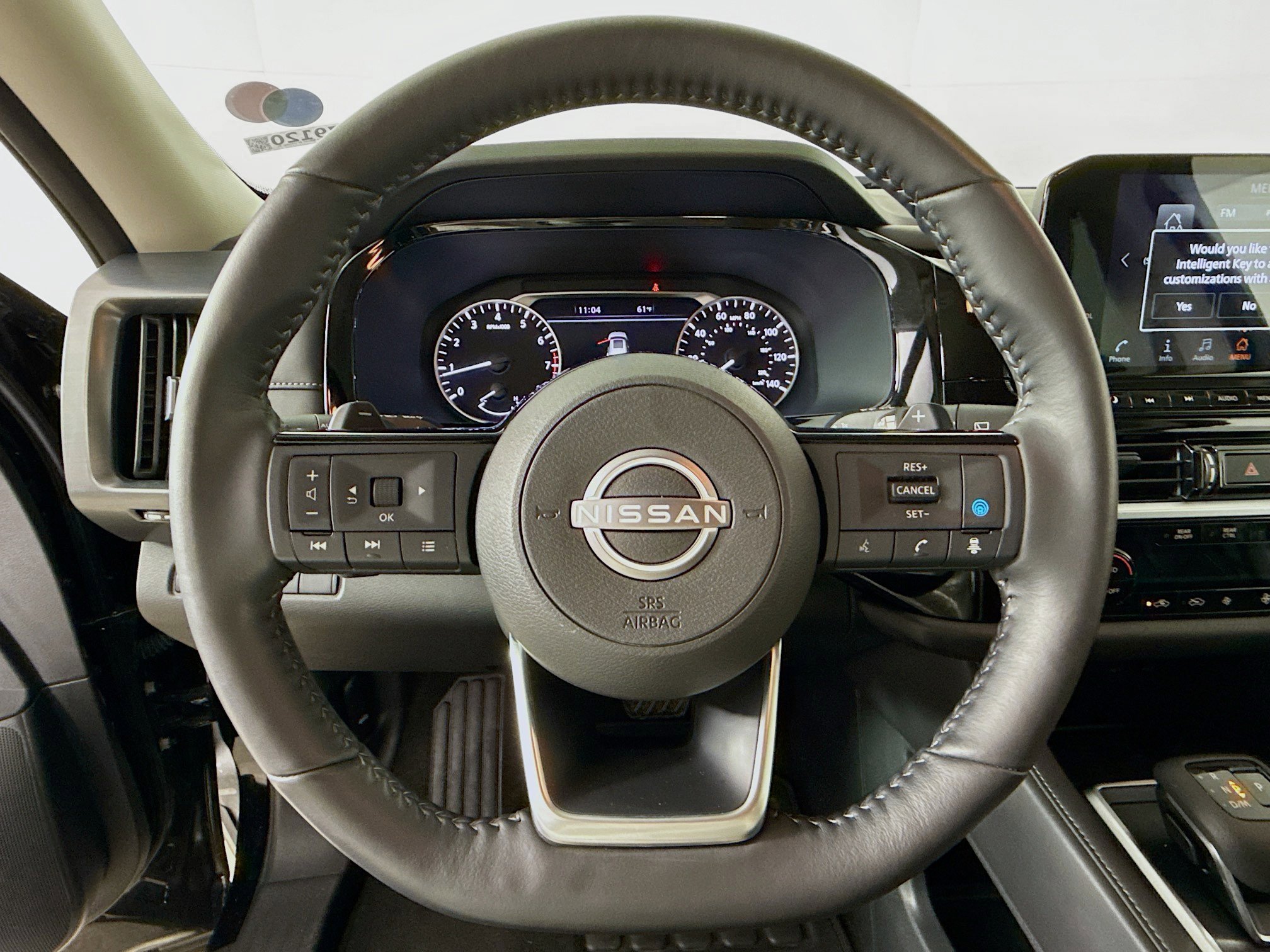 Used 2024 Nissan Pathfinder SL w/ Black Appearance Package image 11
