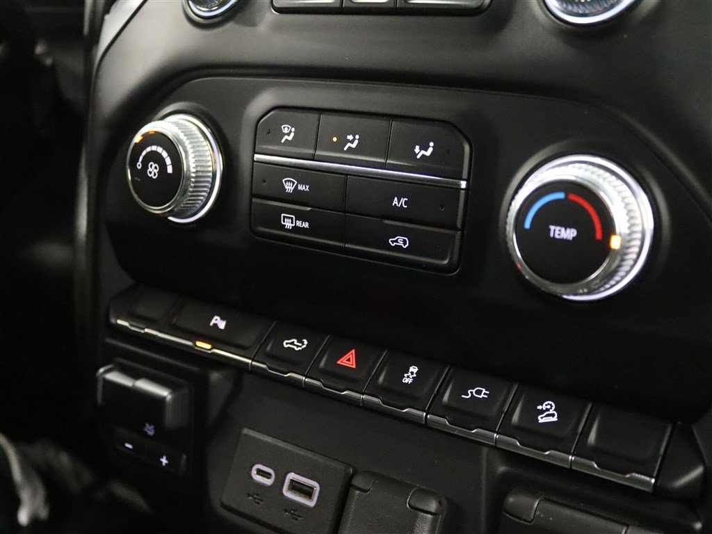 Used 2022 GMC Sierra 2500 SLE w/ X31 Off-Road Package image 30