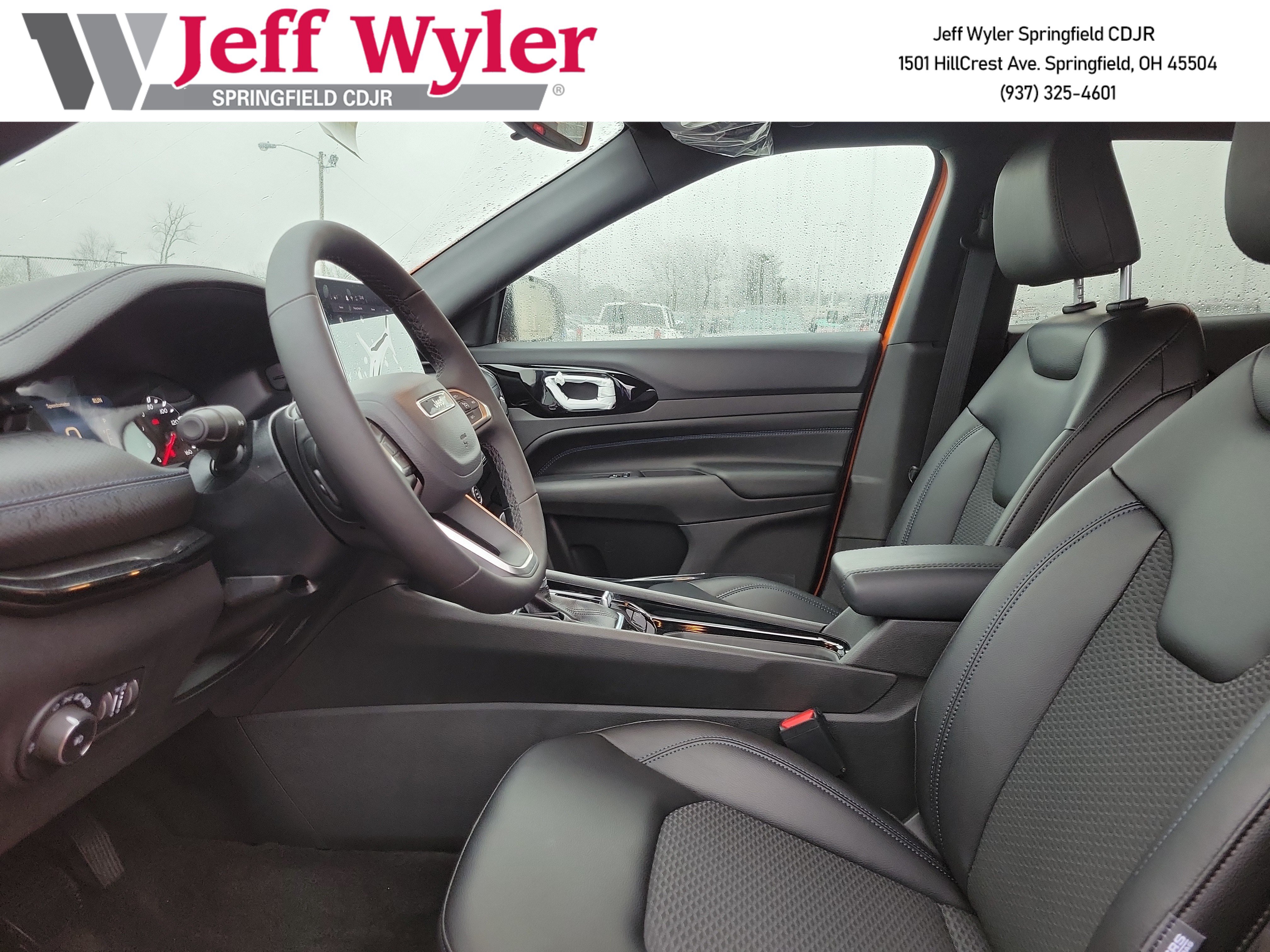 New 2026 Jeep Compass Latitude AWD/4WD image 15