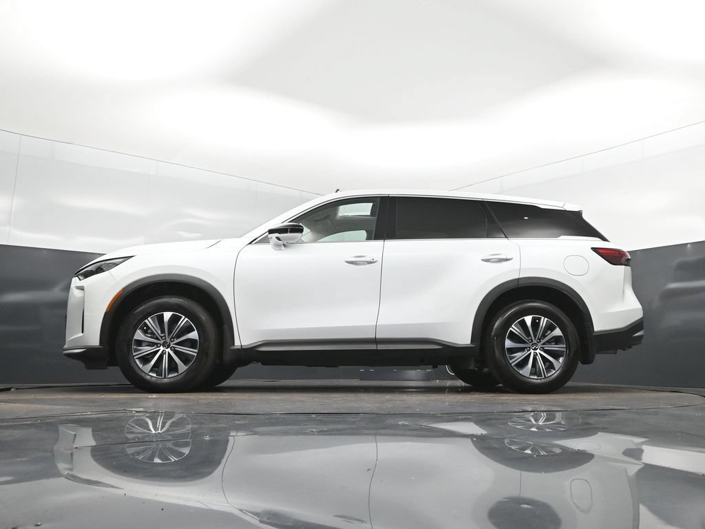 Certified 2026 INFINITI QX60 Pure w/ Cargo Package FWD image 40