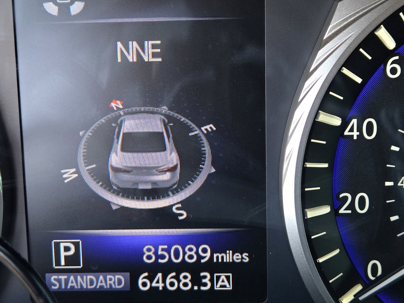 Used 2019 INFINITI Q60 3.0t Luxe w/ Essential Package image 15