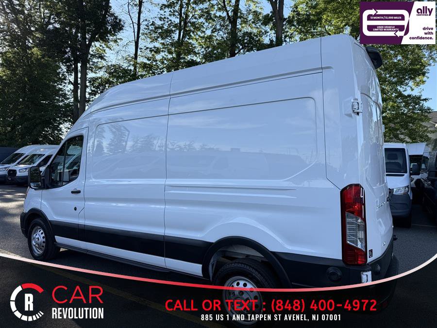Used 2025 Ford Transit 250 148 High Roof AWD image 4