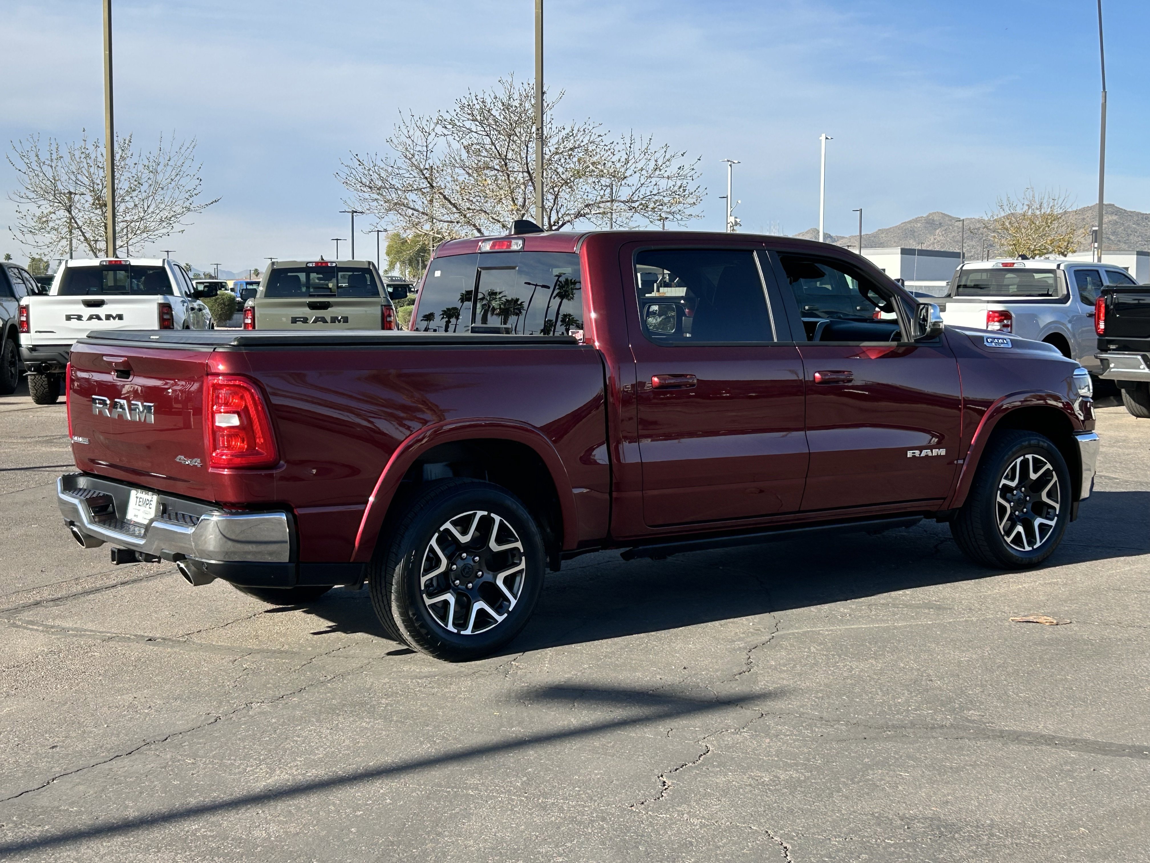 Used 2025 RAM 1500 Laramie AWD/4WD image 5