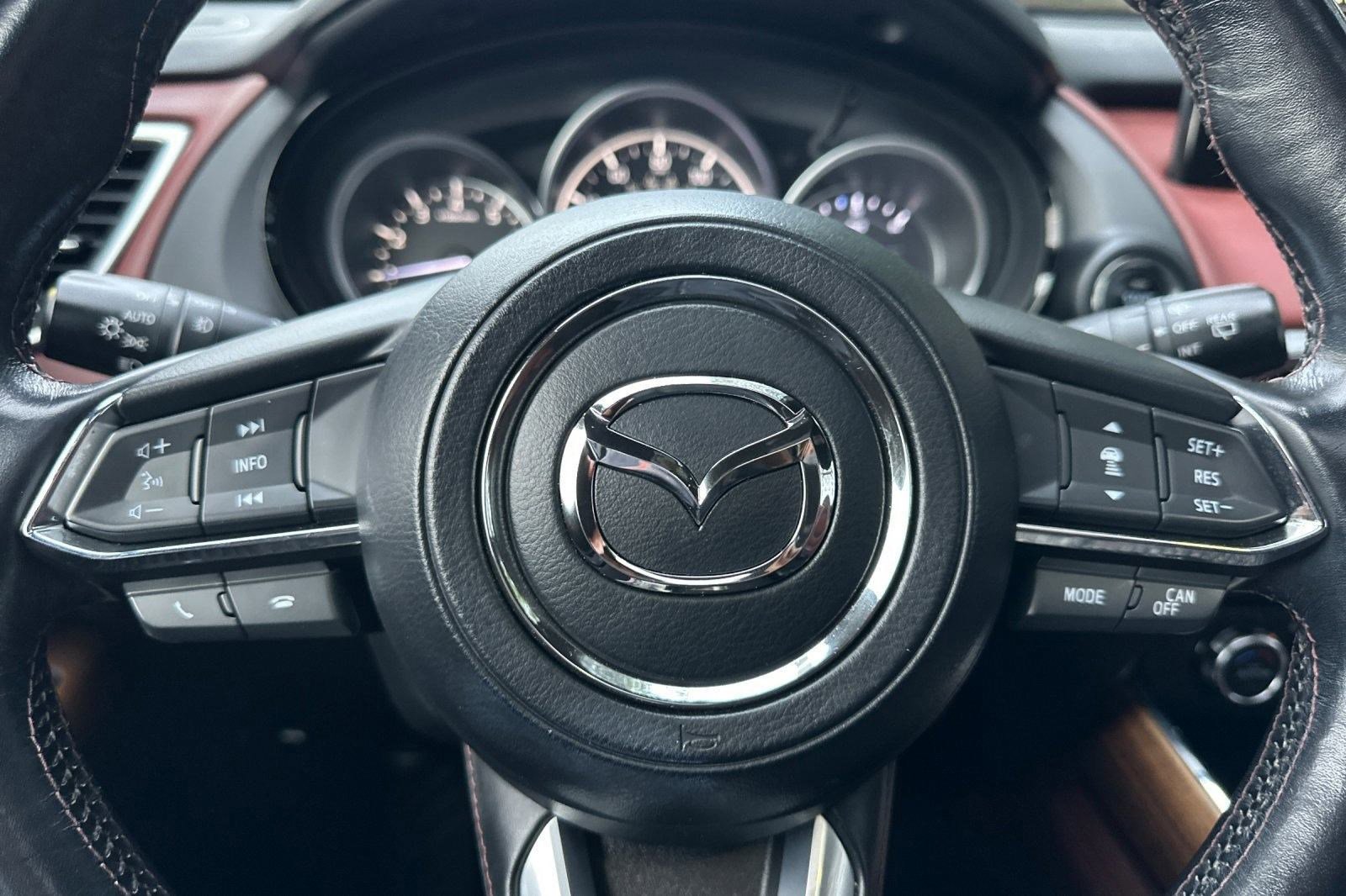 Used 2018 MAZDA CX-9 Signature image 15