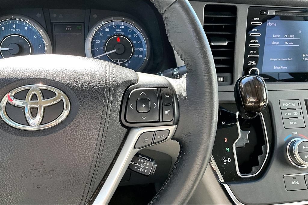 Used 2018 Toyota Sienna XLE AWD/4WD image 13