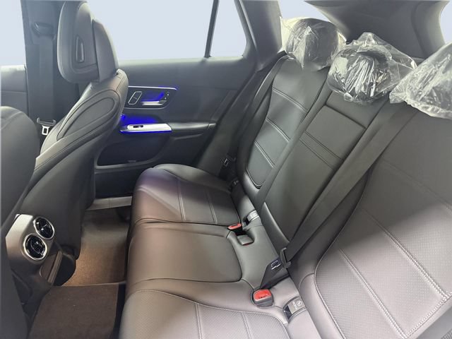 New 2027 Mercedes-Benz GLC 300 4MATIC image 7