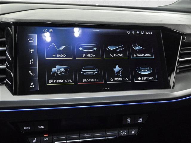 Used 2023 Audi Q4 e-tron Prestige AWD/4WD image 15