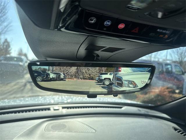 New 2026 Cadillac Lyriq Premium Luxury image 16