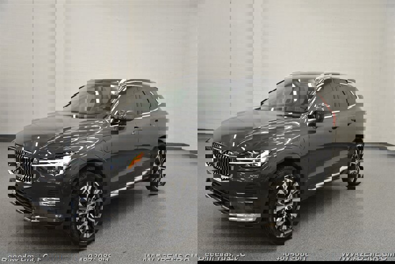 Used 2022 Volvo XC60 T8 Inscription Expression w/ Advanced Package image 3
