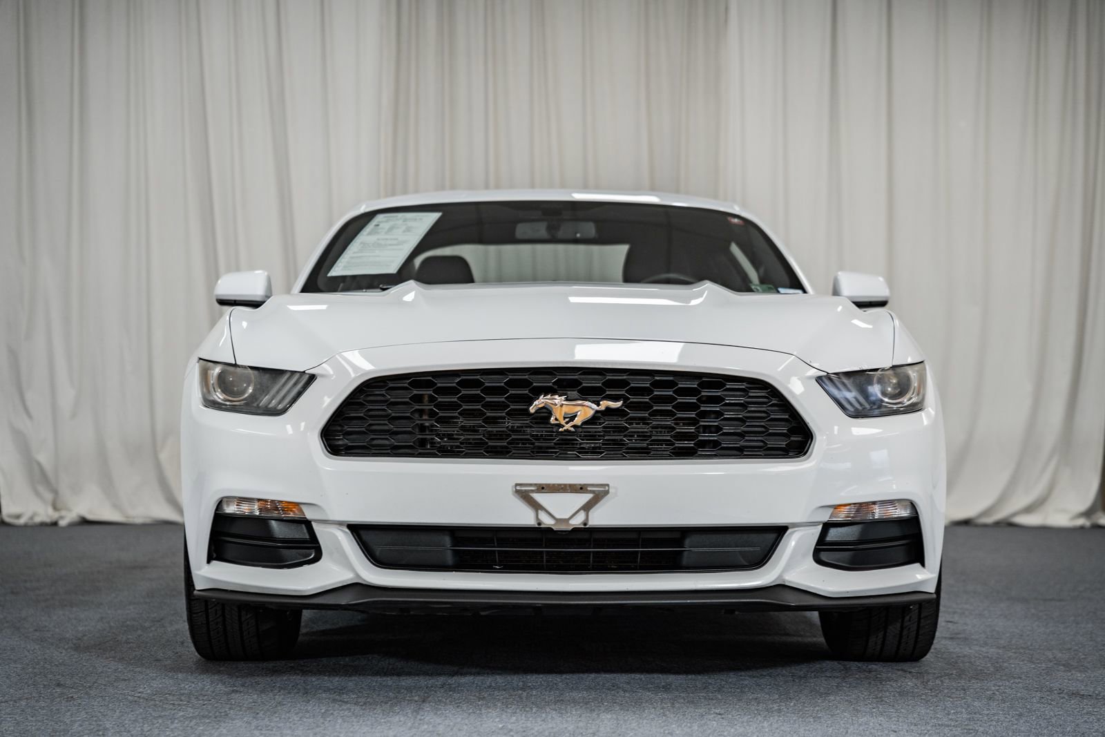 Certified 2017 Ford Mustang Coupe image 2