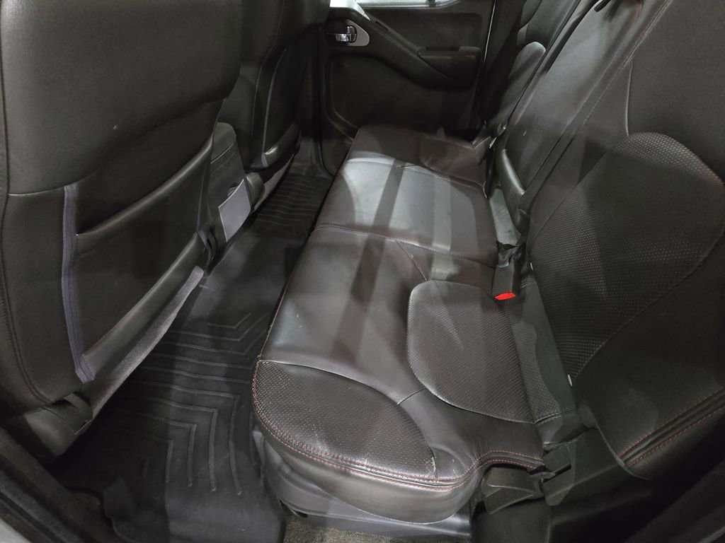 Used 2011 Nissan Frontier PRO-4X w/ Pro-4x Luxury Pkg image 14