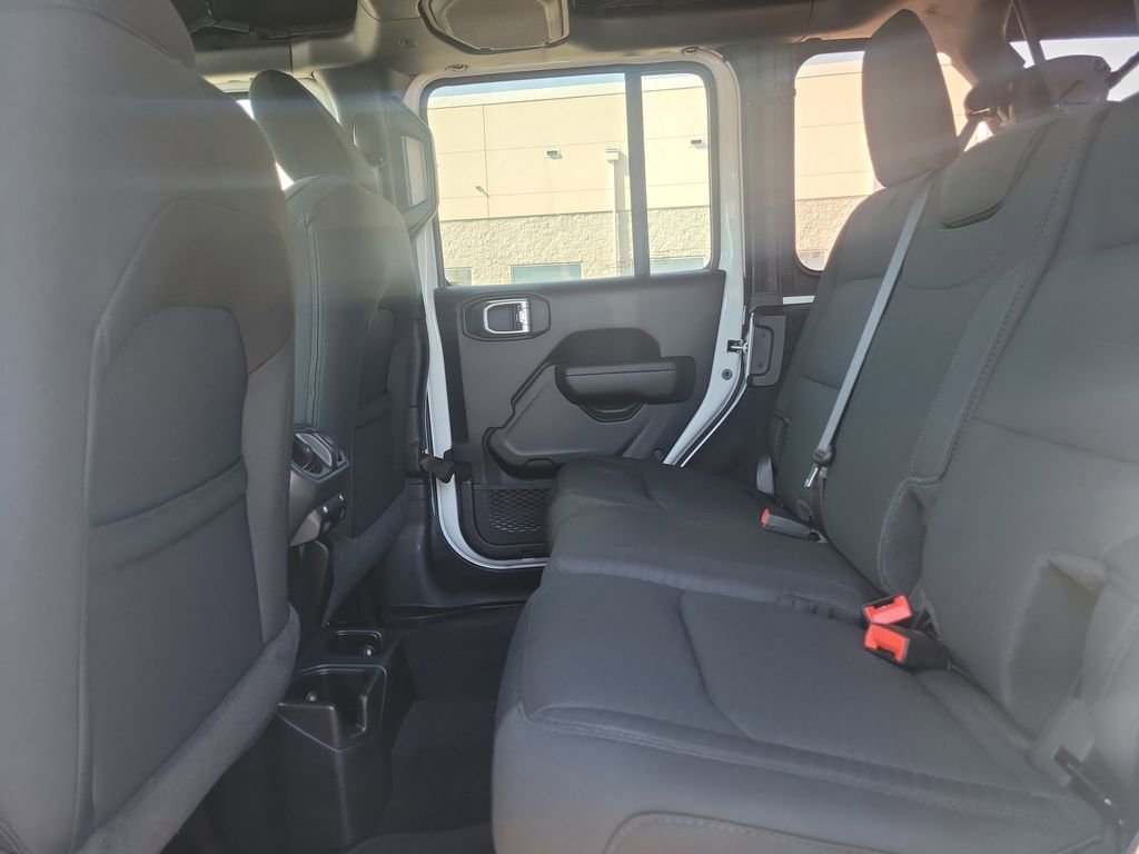 Used 2022 Jeep Wrangler Unlimited Sport AWD/4WD image 20