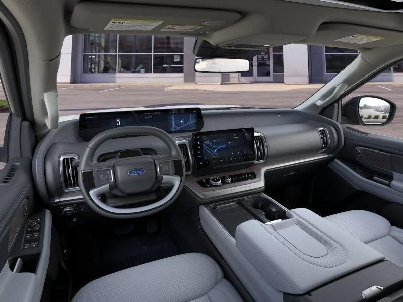 New 2025 Ford Expedition Max Platinum w/ Platinum Ultimate Package AWD/4WD image 9