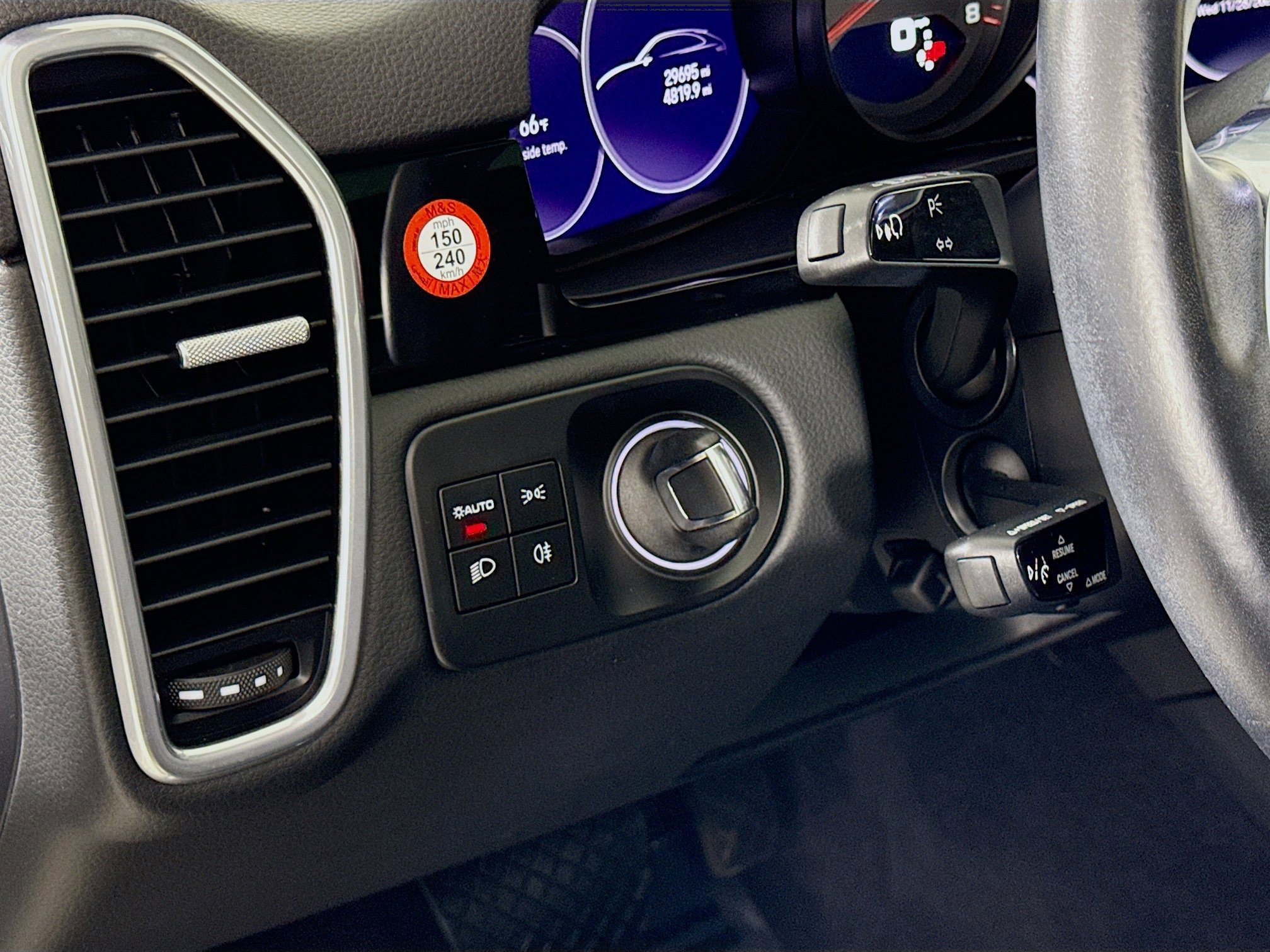 Certified 2022 Porsche Cayenne image 14