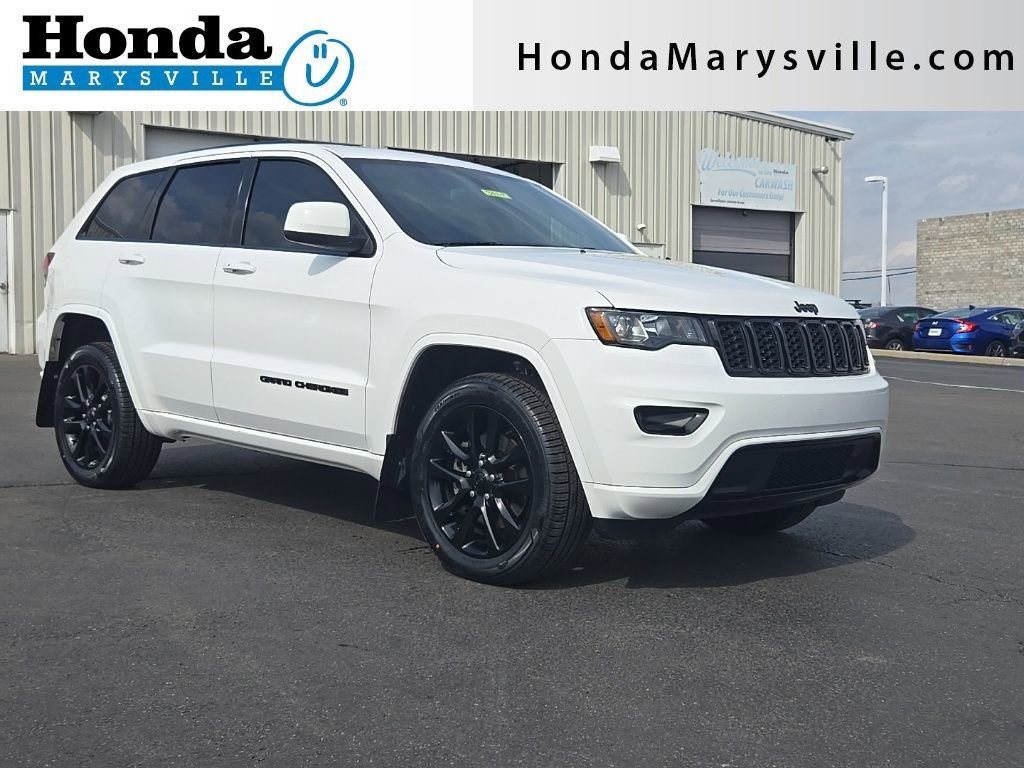 Used 2021 Jeep Grand Cherokee Laredo X AWD/4WD image 1