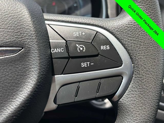 Used 2016 Chrysler 200 LX FWD image 14