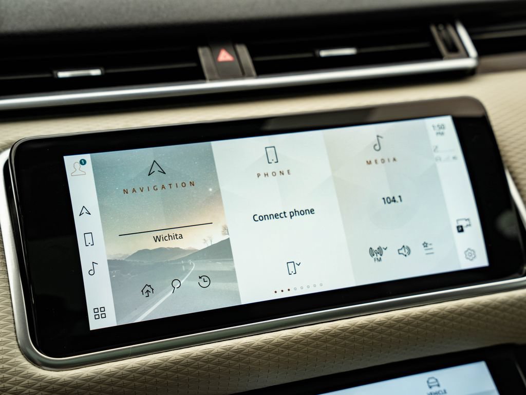 Used 2023 Land Rover Range Rover Velar R-Dynamic S AWD/4WD image 32