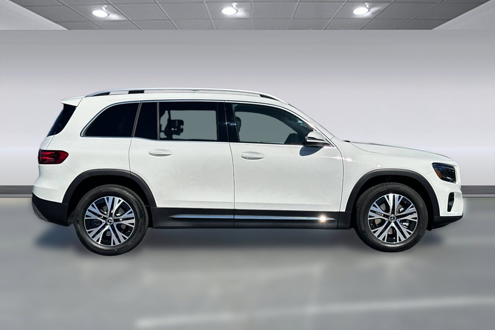 New 2026 Mercedes-Benz GLB 250 image 7