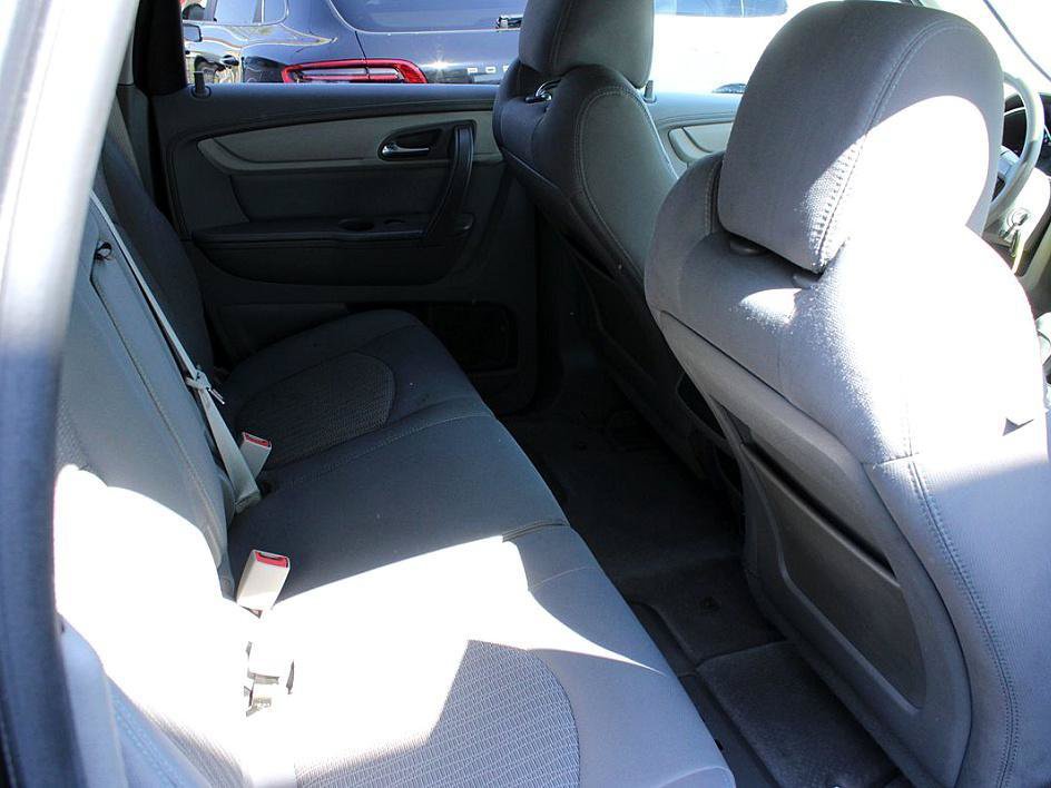 Used 2014 Chevrolet Traverse LS FWD image 22