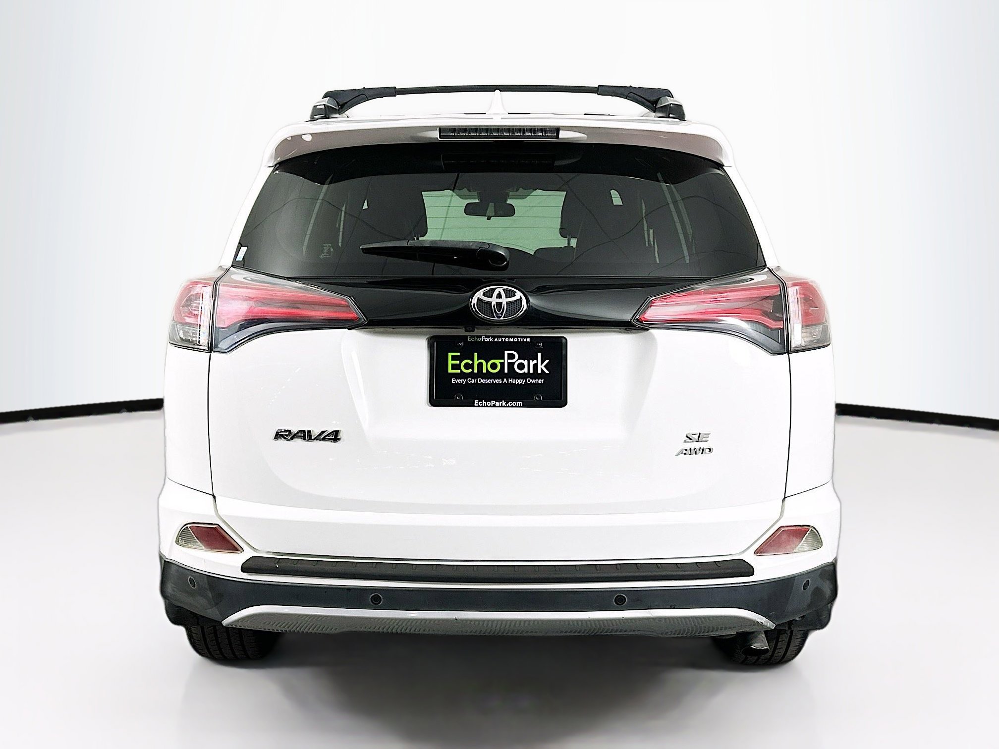 Used 2016 Toyota RAV4 SE image 7